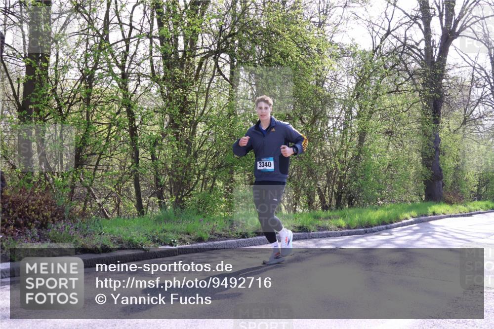 12.04.2026 - 45. Internationalen Wilhelmsburger Insellauf Yannick Fuchs http://msf.ph/oto/9492716 12.04.2026 10:45:37 Laufen 3340 meine-sportfotos.de