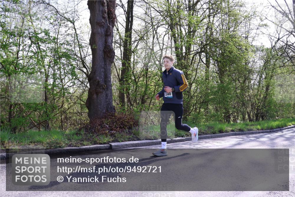 12.04.2026 - 45. Internationalen Wilhelmsburger Insellauf Yannick Fuchs http://msf.ph/oto/9492721 12.04.2026 10:45:37 Laufen 3340 meine-sportfotos.de