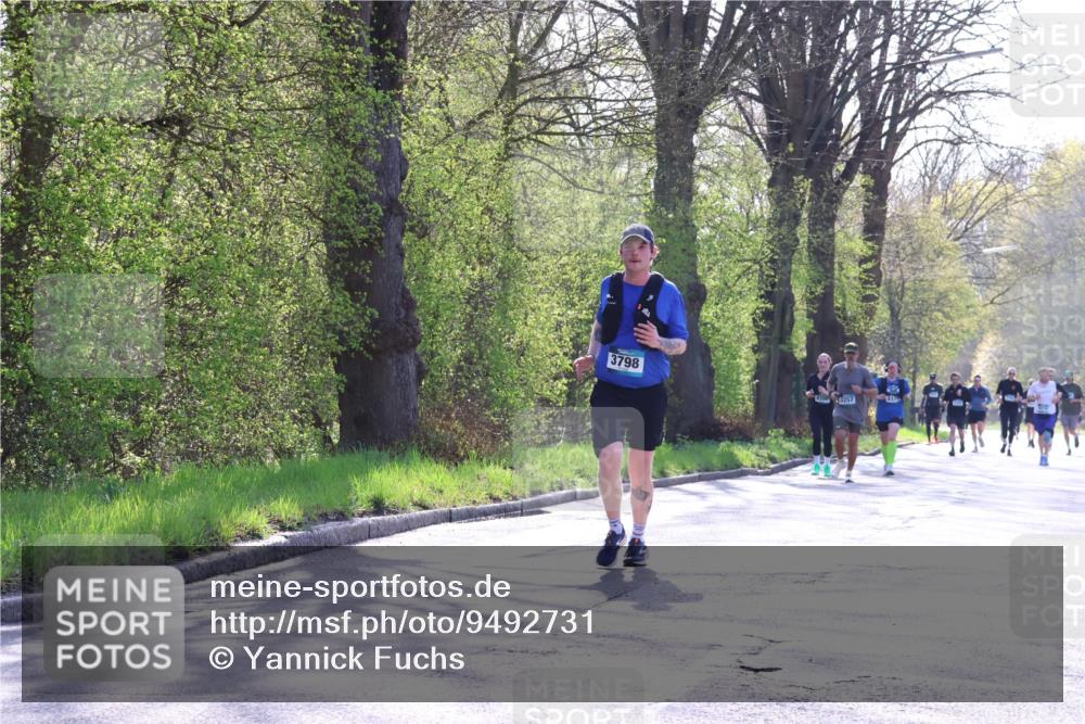12.04.2026 - 45. Internationalen Wilhelmsburger Insellauf Yannick Fuchs http://msf.ph/oto/9492731 12.04.2026 10:45:40 Laufen 3798, 433, 43903257 meine-sportfotos.de