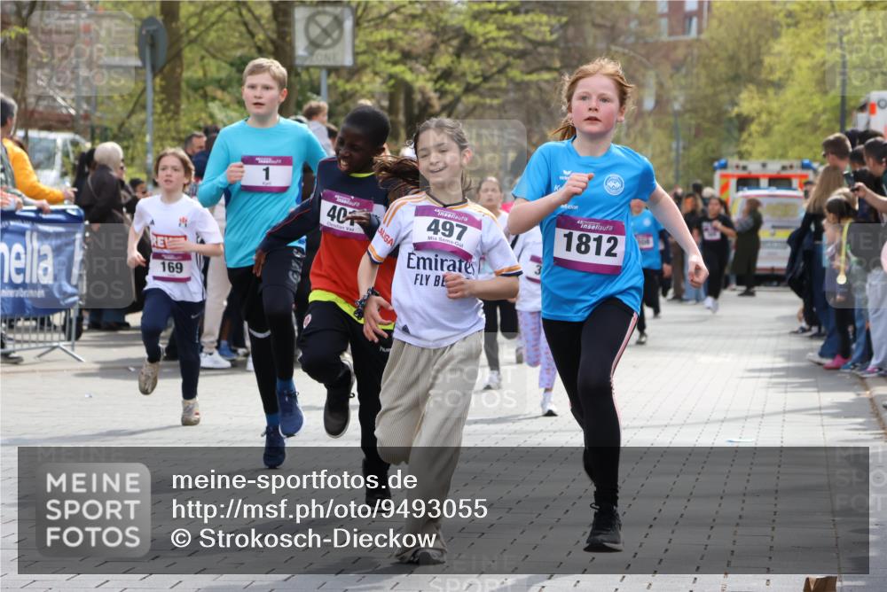 12.04.2026 - 45. Internationalen Wilhelmsburger Insellauf Strokosch-Dieckow http://msf.ph/oto/9493055 12.04.2026 14:49:38 Ziel 458, 161, 542, 1842, 894, 882, 652, 1818, 867, 377, 879, 1839, 401, 1812, 106, 169, 1, 1813, 497, 1808, 406, 1811, 367, 1830 meine-sportfotos.de