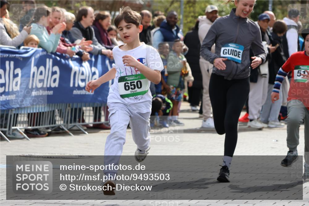 12.04.2026 - 45. Internationalen Wilhelmsburger Insellauf Strokosch-Dieckow http://msf.ph/oto/9493503 12.04.2026 14:36:52 Ziel 644, 511, 650, 689 meine-sportfotos.de