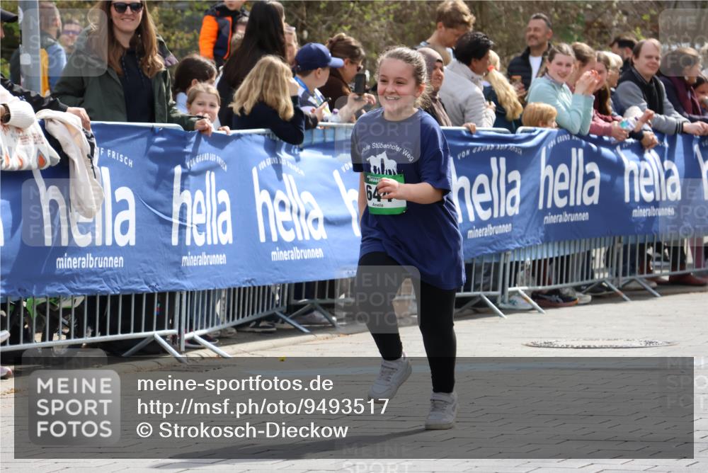 12.04.2026 - 45. Internationalen Wilhelmsburger Insellauf Strokosch-Dieckow http://msf.ph/oto/9493517 12.04.2026 14:36:46 Ziel 343, 665, 300, 644, 511 meine-sportfotos.de