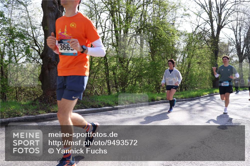 12.04.2026 - 45. Internationalen Wilhelmsburger Insellauf Yannick Fuchs http://msf.ph/oto/9493572 12.04.2026 10:46:46 Laufen 366, 367, 3260 meine-sportfotos.de