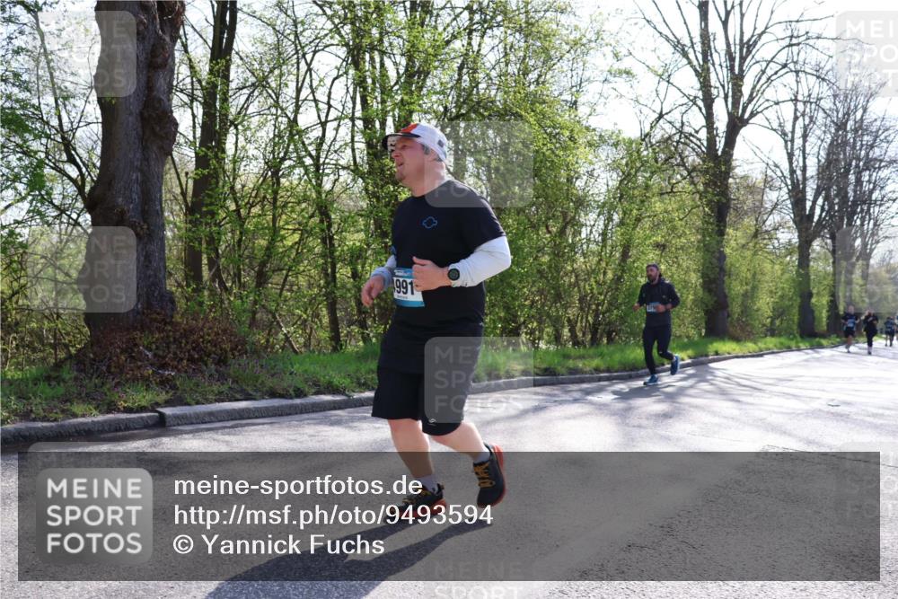 12.04.2026 - 45. Internationalen Wilhelmsburger Insellauf Yannick Fuchs http://msf.ph/oto/9493594 12.04.2026 10:46:50 Laufen 991 meine-sportfotos.de