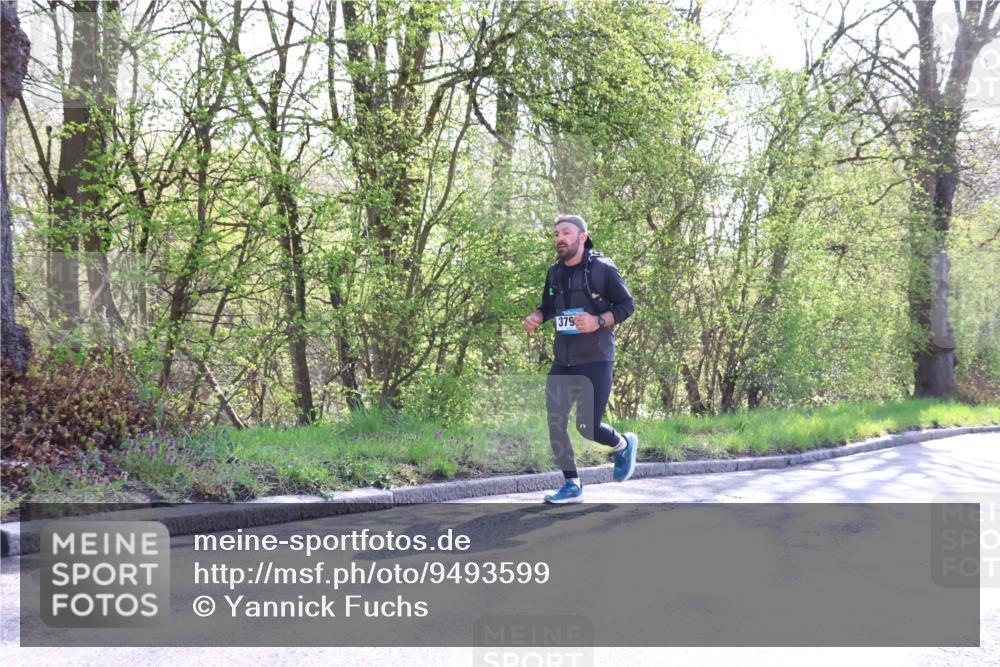 12.04.2026 - 45. Internationalen Wilhelmsburger Insellauf Yannick Fuchs http://msf.ph/oto/9493599 12.04.2026 10:46:52 Laufen 379 meine-sportfotos.de