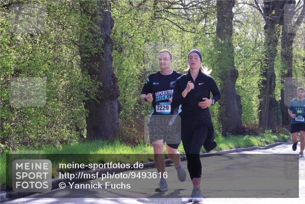 12.04.2026 - 45. Internationalen Wilhelmsburger Insellauf Yannick Fuchs http://msf.ph/oto/9493616 12.04.2026 10:46:57 Laufen 2229, 2025, 2858 meine-sportfotos.de