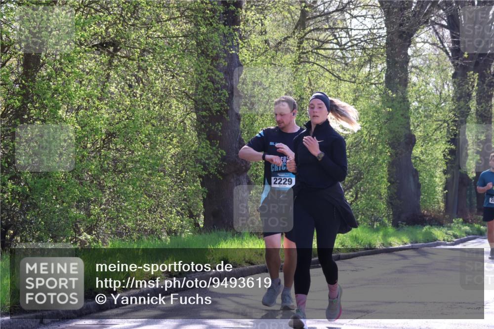 12.04.2026 - 45. Internationalen Wilhelmsburger Insellauf Yannick Fuchs http://msf.ph/oto/9493619 12.04.2026 10:46:58 Laufen 2229, 2 meine-sportfotos.de