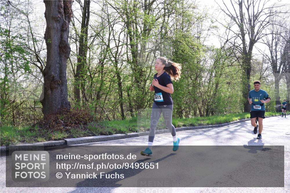 12.04.2026 - 45. Internationalen Wilhelmsburger Insellauf Yannick Fuchs http://msf.ph/oto/9493651 12.04.2026 10:47:05 Laufen 5615, 2025, 2858 meine-sportfotos.de