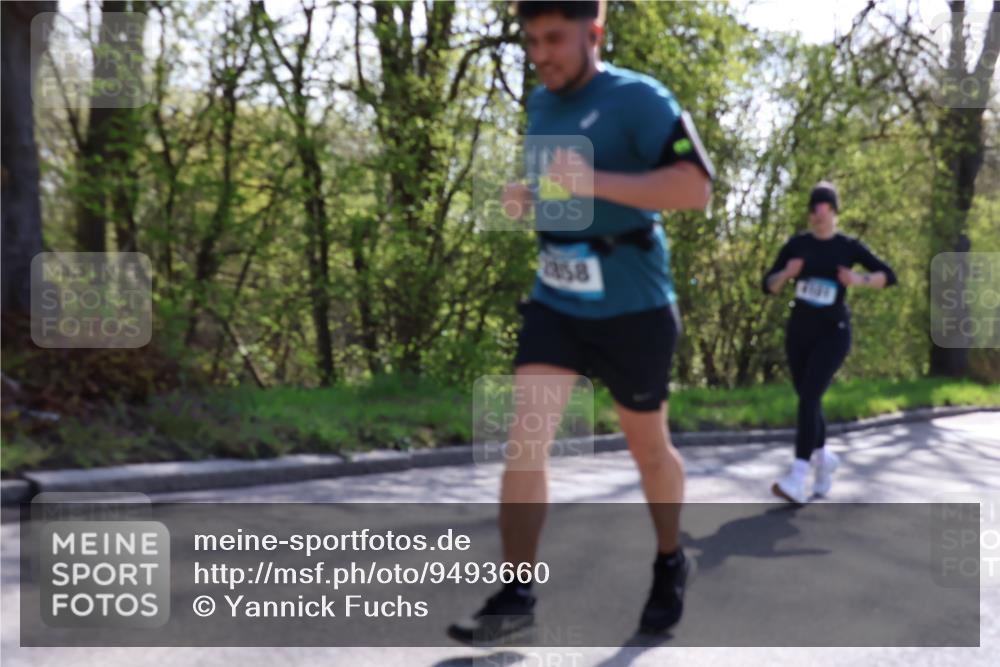 12.04.2026 - 45. Internationalen Wilhelmsburger Insellauf Yannick Fuchs http://msf.ph/oto/9493660 12.04.2026 10:47:06 Laufen 358 meine-sportfotos.de