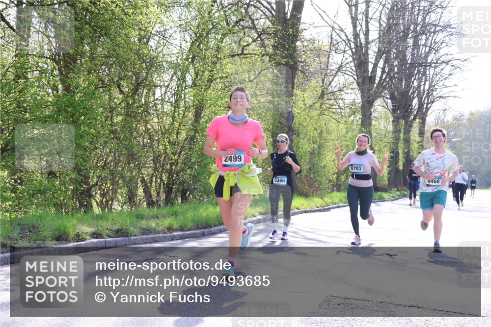 12.04.2026 - 45. Internationalen Wilhelmsburger Insellauf Yannick Fuchs http://msf.ph/oto/9493685 12.04.2026 10:47:12 Laufen 2499, 5366, 5703, 5468 meine-sportfotos.de