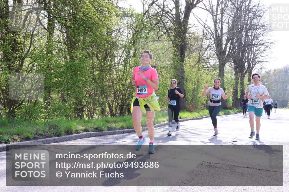 12.04.2026 - 45. Internationalen Wilhelmsburger Insellauf Yannick Fuchs http://msf.ph/oto/9493686 12.04.2026 10:47:13 Laufen 2499, 5366, 5703, 5468 meine-sportfotos.de
