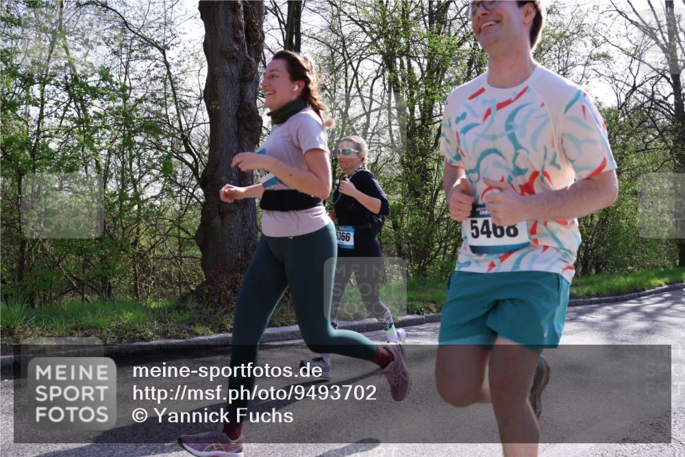 12.04.2026 - 45. Internationalen Wilhelmsburger Insellauf Yannick Fuchs http://msf.ph/oto/9493702 12.04.2026 10:47:15 Laufen 5366, 5460 meine-sportfotos.de