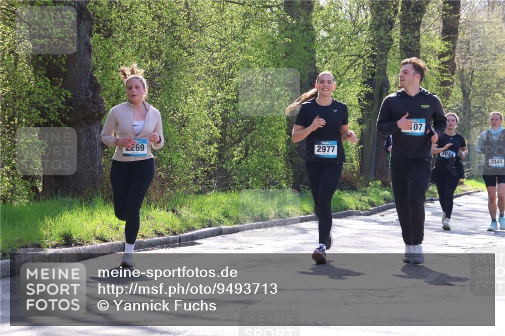 12.04.2026 - 45. Internationalen Wilhelmsburger Insellauf Yannick Fuchs http://msf.ph/oto/9493713 12.04.2026 10:47:22 Laufen 269, 2977, 07, 3044, 3045 meine-sportfotos.de