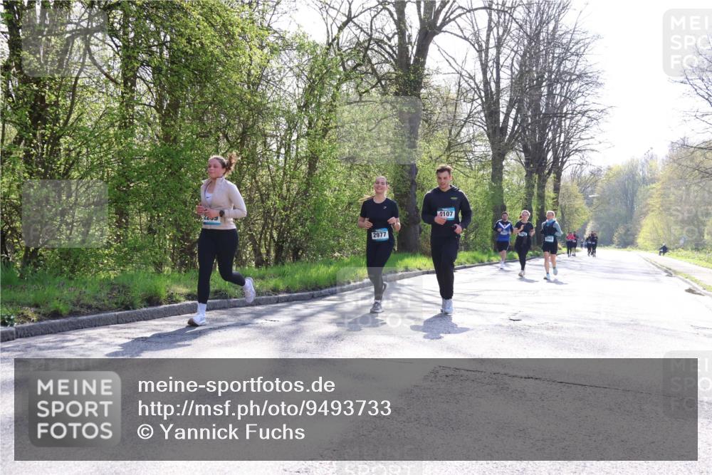 12.04.2026 - 45. Internationalen Wilhelmsburger Insellauf Yannick Fuchs http://msf.ph/oto/9493733 12.04.2026 10:47:25 Laufen 2977, 107, 3045 meine-sportfotos.de