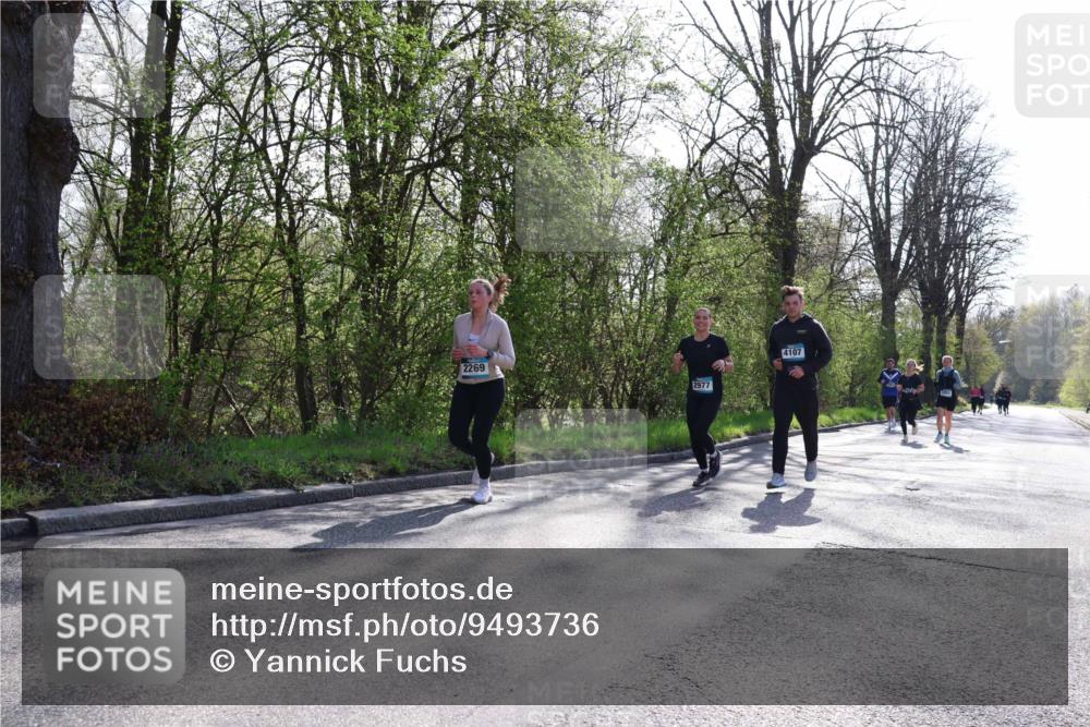 12.04.2026 - 45. Internationalen Wilhelmsburger Insellauf Yannick Fuchs http://msf.ph/oto/9493736 12.04.2026 10:47:26 Laufen 2269, 2977, 4107 meine-sportfotos.de