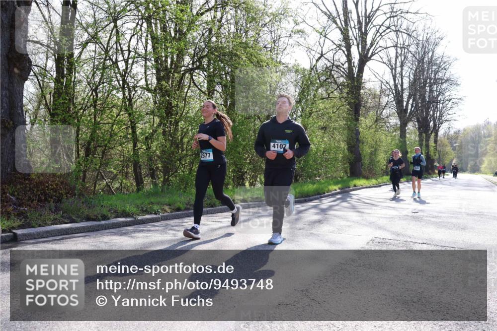 12.04.2026 - 45. Internationalen Wilhelmsburger Insellauf Yannick Fuchs http://msf.ph/oto/9493748 12.04.2026 10:47:27 Laufen 4107, 2977 meine-sportfotos.de