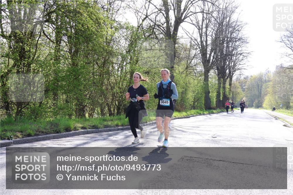 12.04.2026 - 45. Internationalen Wilhelmsburger Insellauf Yannick Fuchs http://msf.ph/oto/9493773 12.04.2026 10:47:30 Laufen 3045 meine-sportfotos.de