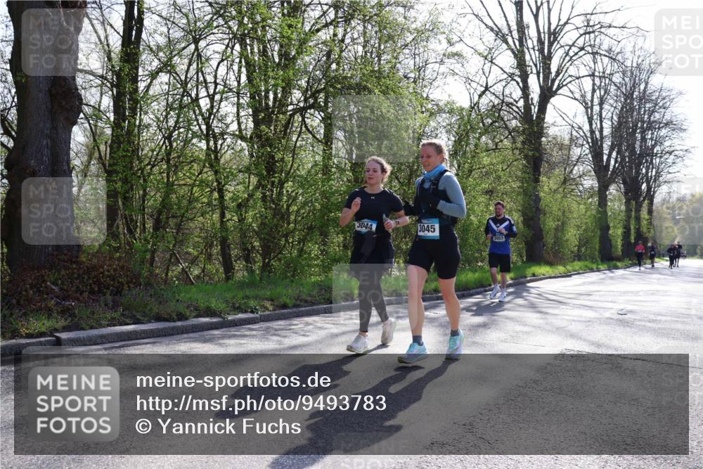 12.04.2026 - 45. Internationalen Wilhelmsburger Insellauf Yannick Fuchs http://msf.ph/oto/9493783 12.04.2026 10:47:30 Laufen 3044, 3045, 3953 meine-sportfotos.de