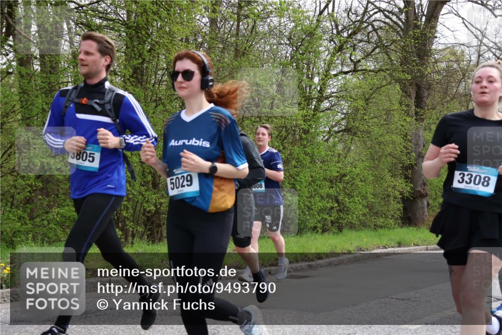12.04.2026 - 45. Internationalen Wilhelmsburger Insellauf Yannick Fuchs http://msf.ph/oto/9493790 12.04.2026 13:02:51 Laufen 3805, 5029, 808, 3308 meine-sportfotos.de