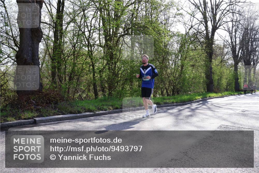 12.04.2026 - 45. Internationalen Wilhelmsburger Insellauf Yannick Fuchs http://msf.ph/oto/9493797 12.04.2026 10:47:32 Laufen 3953 meine-sportfotos.de