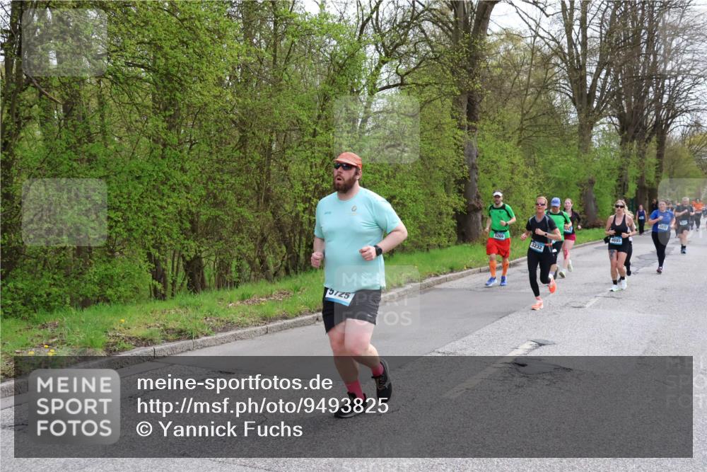 12.04.2026 - 45. Internationalen Wilhelmsburger Insellauf Yannick Fuchs http://msf.ph/oto/9493825 12.04.2026 13:02:55 Laufen 10725, 5269, 3232, 4695, 2832 meine-sportfotos.de