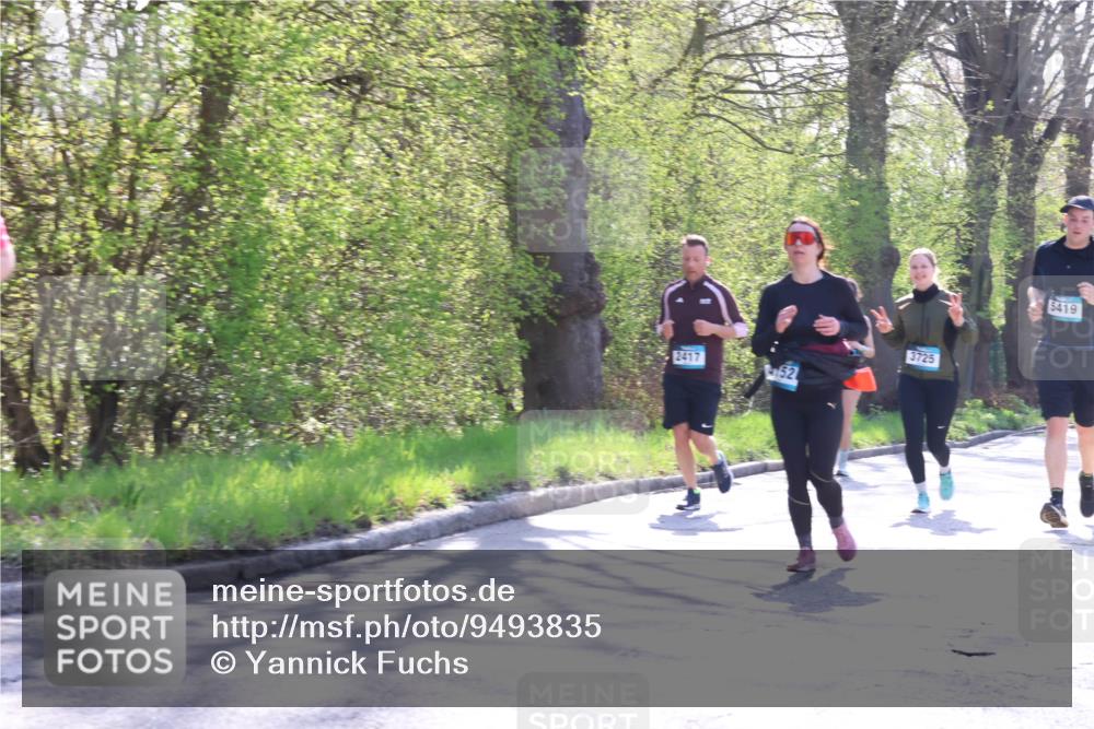 12.04.2026 - 45. Internationalen Wilhelmsburger Insellauf Yannick Fuchs http://msf.ph/oto/9493835 12.04.2026 10:47:41 Laufen 2417, 52, 3725, 5419 meine-sportfotos.de