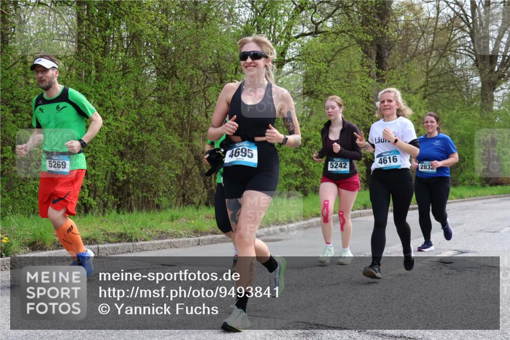 12.04.2026 - 45. Internationalen Wilhelmsburger Insellauf Yannick Fuchs http://msf.ph/oto/9493841 12.04.2026 13:02:59 Laufen 5269, 4695, 5242, 4616, 2832 meine-sportfotos.de