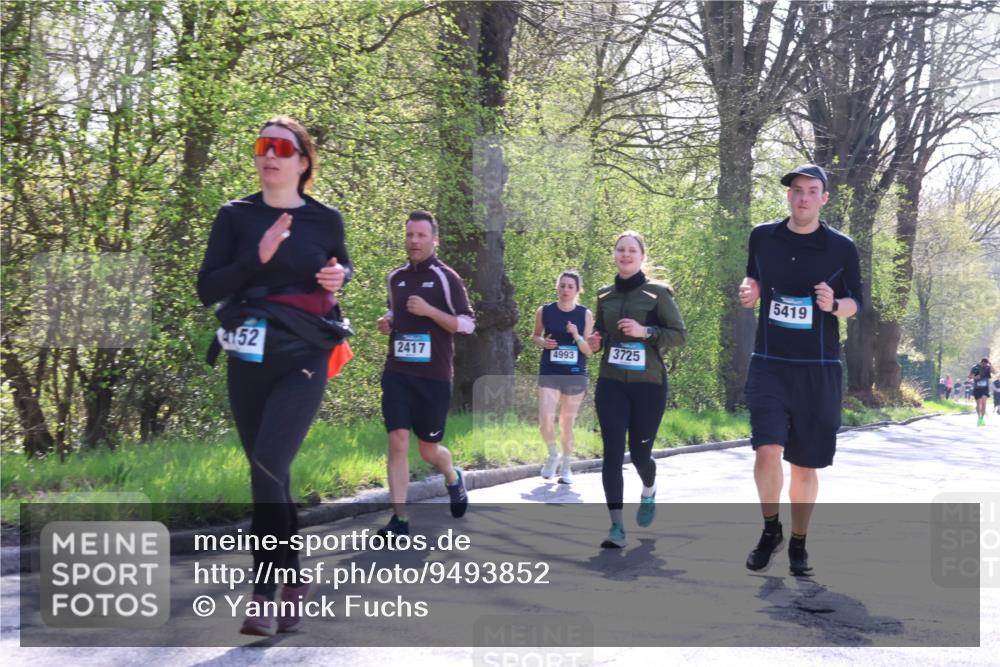 12.04.2026 - 45. Internationalen Wilhelmsburger Insellauf Yannick Fuchs http://msf.ph/oto/9493852 12.04.2026 10:47:43 Laufen 52, 2417, 4993, 3725, 5419 meine-sportfotos.de