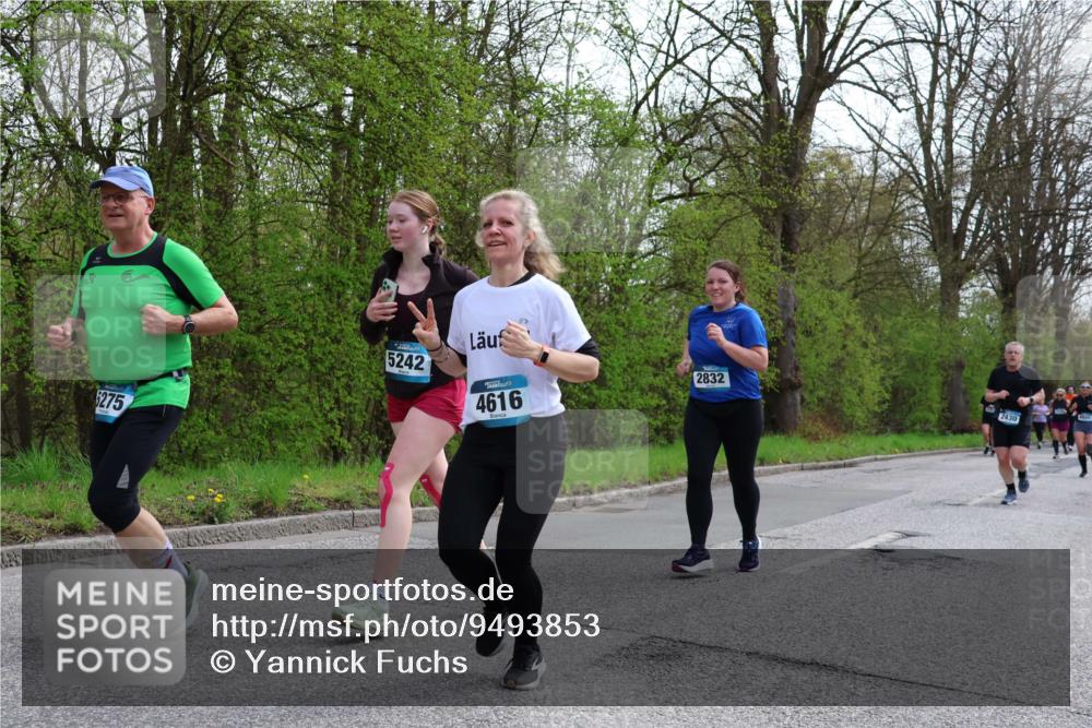 12.04.2026 - 45. Internationalen Wilhelmsburger Insellauf Yannick Fuchs http://msf.ph/oto/9493853 12.04.2026 13:03:01 Laufen 5275, 5242, 4616, 2832, 2430 meine-sportfotos.de