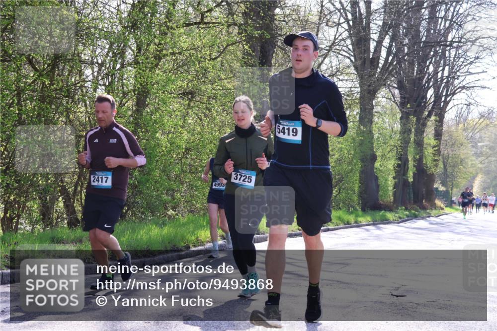 12.04.2026 - 45. Internationalen Wilhelmsburger Insellauf Yannick Fuchs http://msf.ph/oto/9493868 12.04.2026 10:47:45 Laufen 2417, 4993, 3725, 5419 meine-sportfotos.de