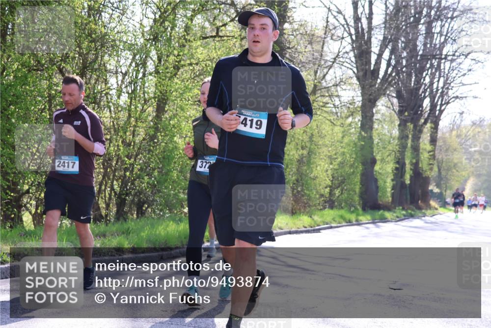 12.04.2026 - 45. Internationalen Wilhelmsburger Insellauf Yannick Fuchs http://msf.ph/oto/9493874 12.04.2026 10:47:45 Laufen 2417, 372, 419 meine-sportfotos.de