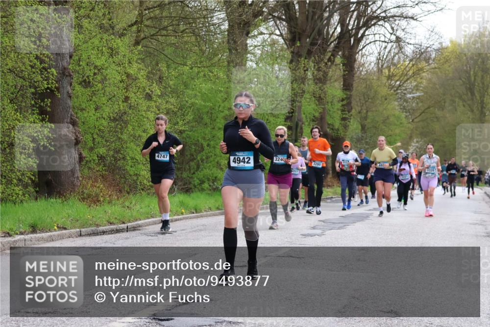 12.04.2026 - 45. Internationalen Wilhelmsburger Insellauf Yannick Fuchs http://msf.ph/oto/9493877 12.04.2026 13:03:04 Laufen 4747, 4942, 3243, 3280, 1053, 4752, 48, 3328 meine-sportfotos.de