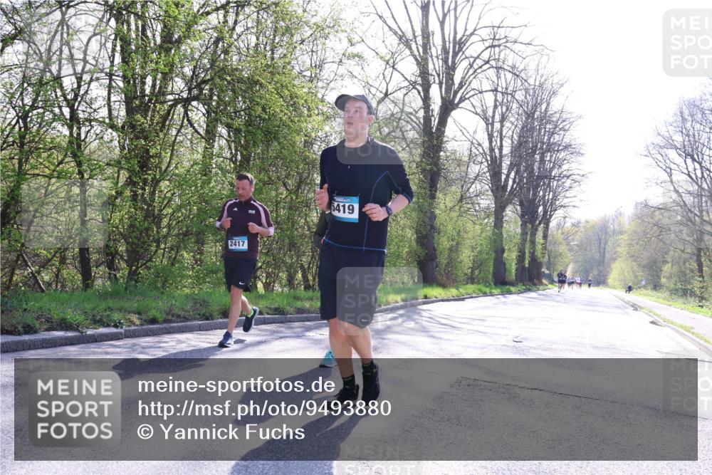 12.04.2026 - 45. Internationalen Wilhelmsburger Insellauf Yannick Fuchs http://msf.ph/oto/9493880 12.04.2026 10:47:46 Laufen 2417, 5419 meine-sportfotos.de