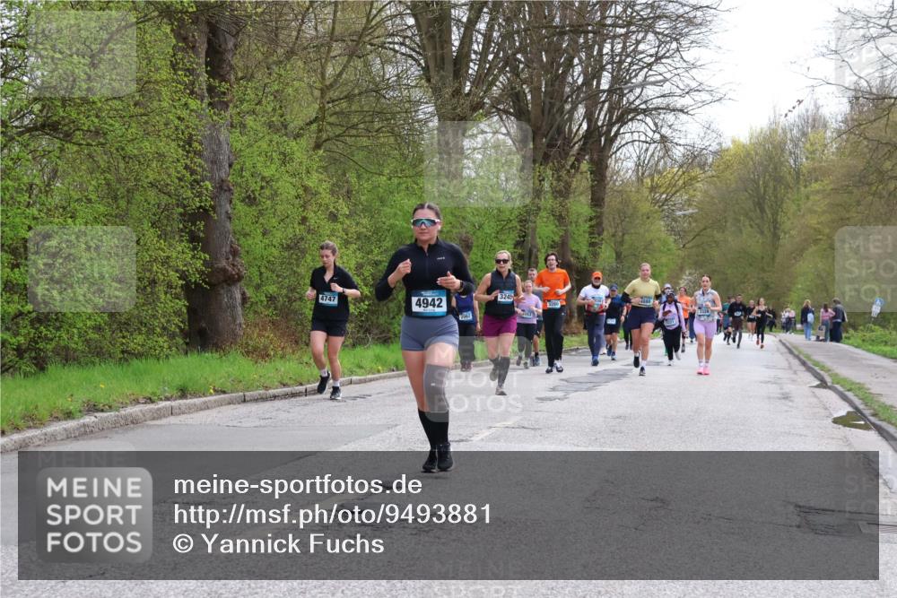 12.04.2026 - 45. Internationalen Wilhelmsburger Insellauf Yannick Fuchs http://msf.ph/oto/9493881 12.04.2026 13:03:04 Laufen 4747, 4942, 2062, 3245, 3280, 4880 meine-sportfotos.de