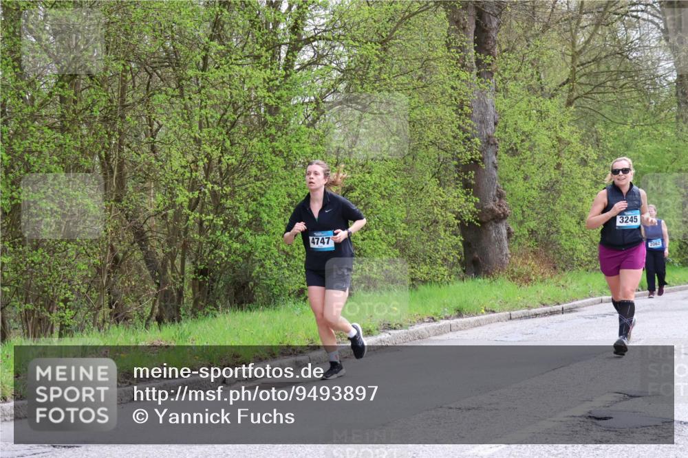 12.04.2026 - 45. Internationalen Wilhelmsburger Insellauf Yannick Fuchs http://msf.ph/oto/9493897 12.04.2026 13:03:07 Laufen 4747, 3245, 2062 meine-sportfotos.de