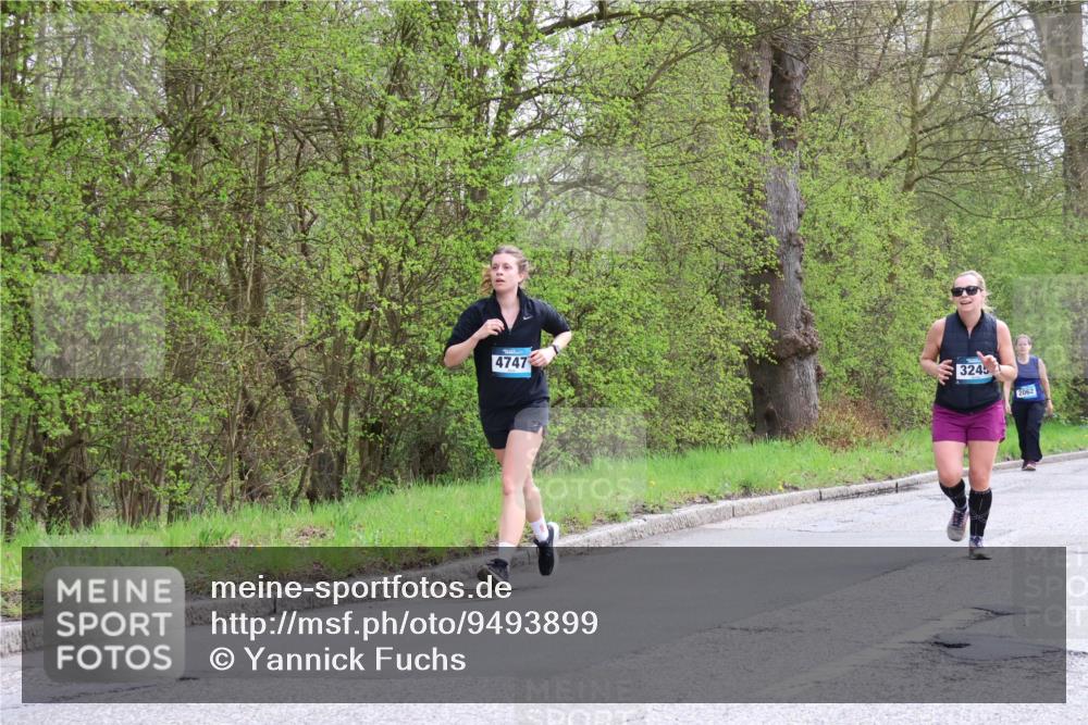 12.04.2026 - 45. Internationalen Wilhelmsburger Insellauf Yannick Fuchs http://msf.ph/oto/9493899 12.04.2026 13:03:07 Laufen 4747, 3245, 2062 meine-sportfotos.de
