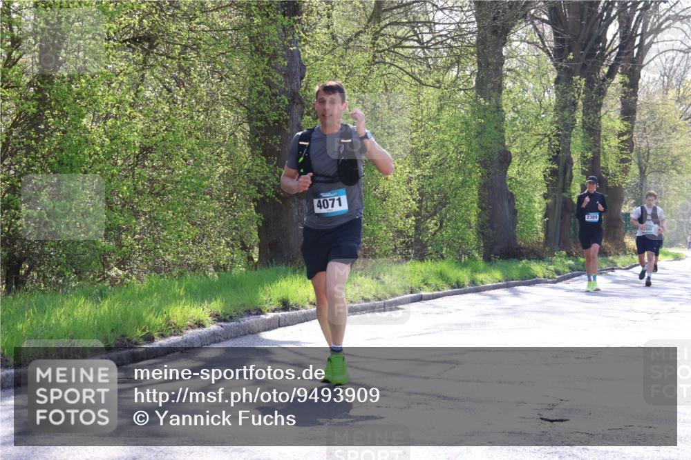 12.04.2026 - 45. Internationalen Wilhelmsburger Insellauf Yannick Fuchs http://msf.ph/oto/9493909 12.04.2026 10:47:58 Laufen 4071, 2389, 2665 meine-sportfotos.de