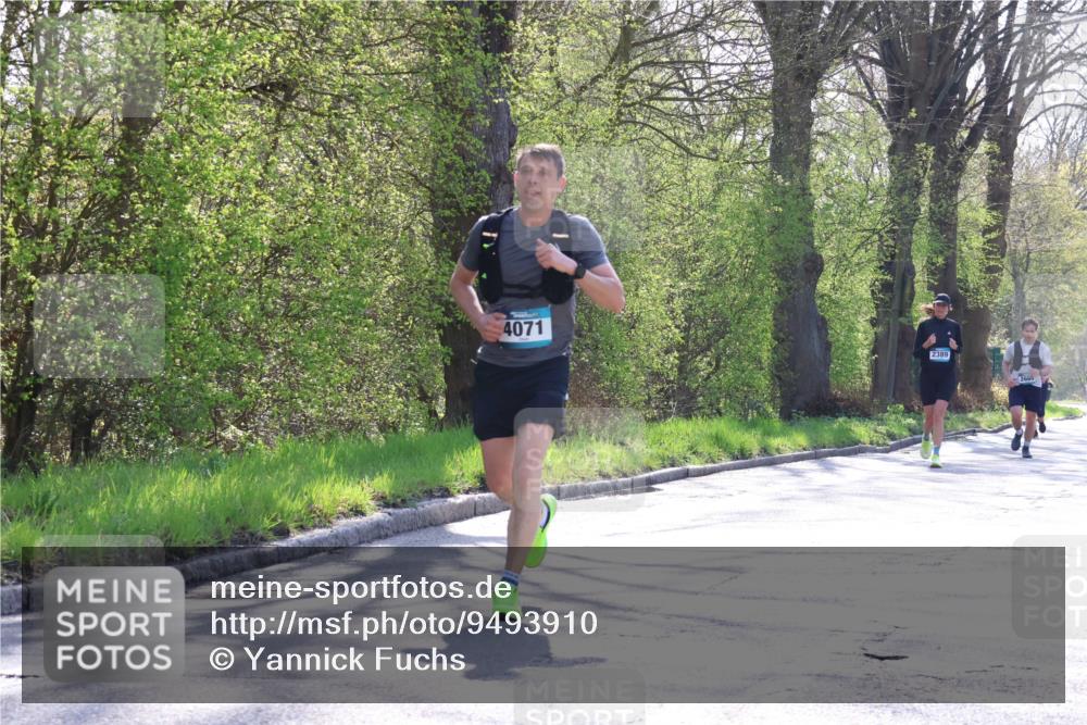12.04.2026 - 45. Internationalen Wilhelmsburger Insellauf Yannick Fuchs http://msf.ph/oto/9493910 12.04.2026 10:47:59 Laufen 4071, 2389, 2665 meine-sportfotos.de