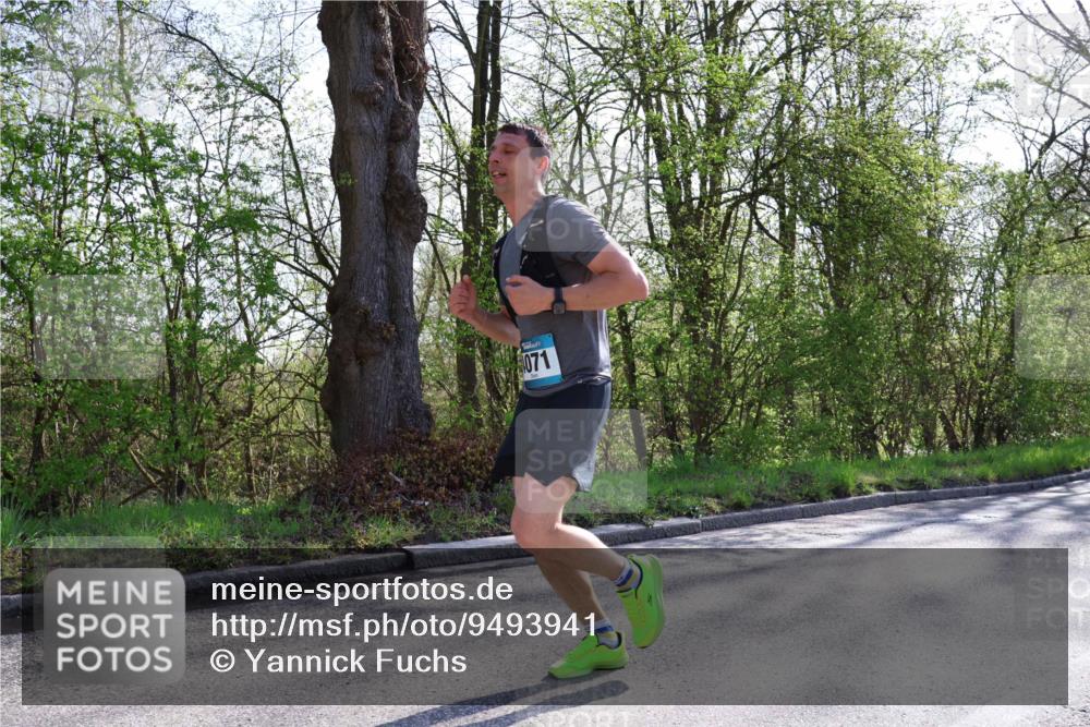 12.04.2026 - 45. Internationalen Wilhelmsburger Insellauf Yannick Fuchs http://msf.ph/oto/9493941 12.04.2026 10:48:01 Laufen 071 meine-sportfotos.de
