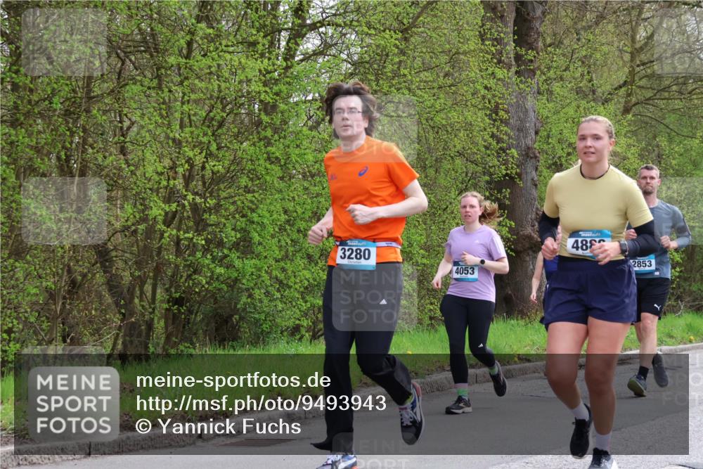 12.04.2026 - 45. Internationalen Wilhelmsburger Insellauf Yannick Fuchs http://msf.ph/oto/9493943 12.04.2026 13:03:11 Laufen 3280, 4053, 488, 2853 meine-sportfotos.de