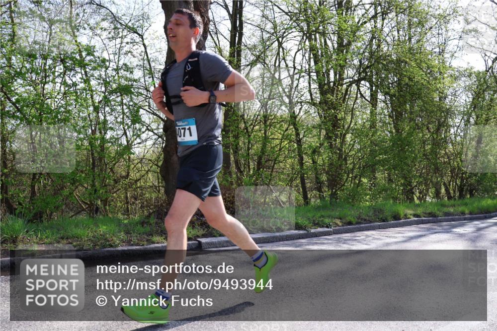 12.04.2026 - 45. Internationalen Wilhelmsburger Insellauf Yannick Fuchs http://msf.ph/oto/9493944 12.04.2026 10:48:01 Laufen 071 meine-sportfotos.de