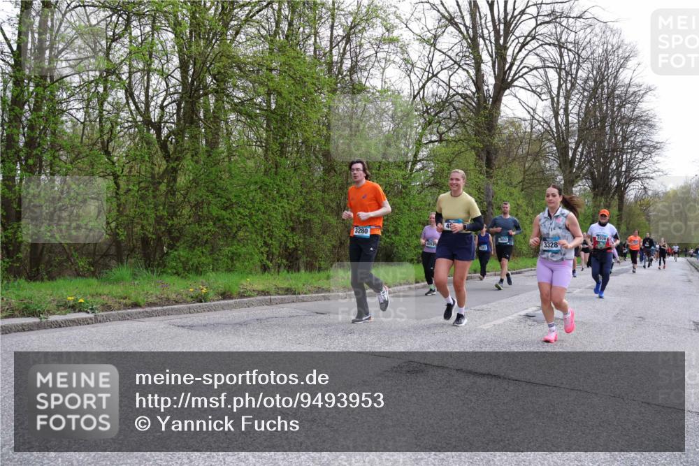 12.04.2026 - 45. Internationalen Wilhelmsburger Insellauf Yannick Fuchs http://msf.ph/oto/9493953 12.04.2026 13:03:12 Laufen 2030, 3280, 2853, 3328, 4053 meine-sportfotos.de