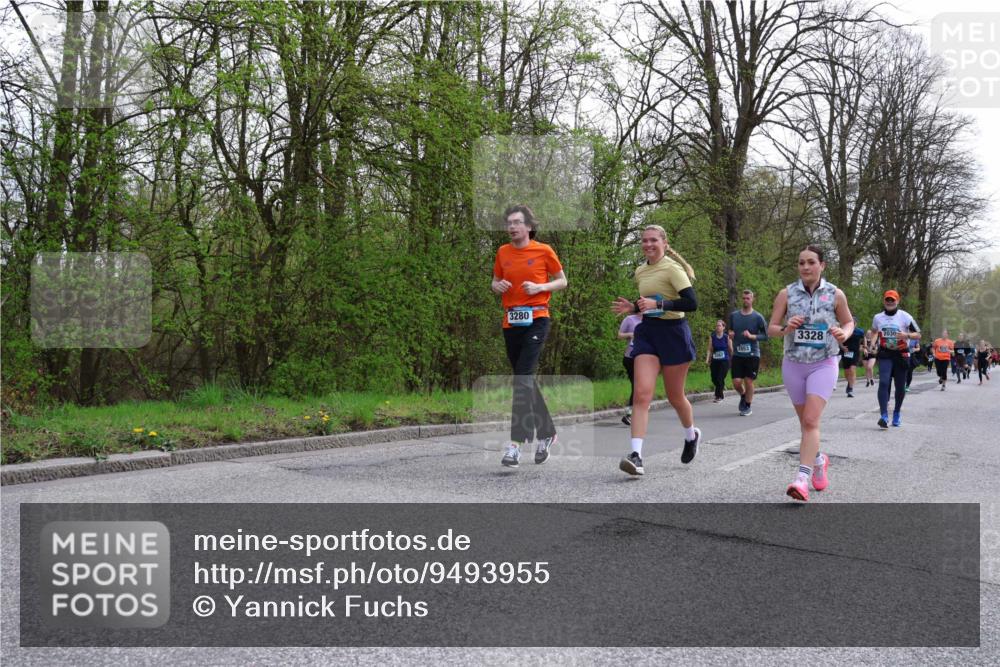 12.04.2026 - 45. Internationalen Wilhelmsburger Insellauf Yannick Fuchs http://msf.ph/oto/9493955 12.04.2026 13:03:12 Laufen 3280, 2042, 2853, 3328, 2030 meine-sportfotos.de