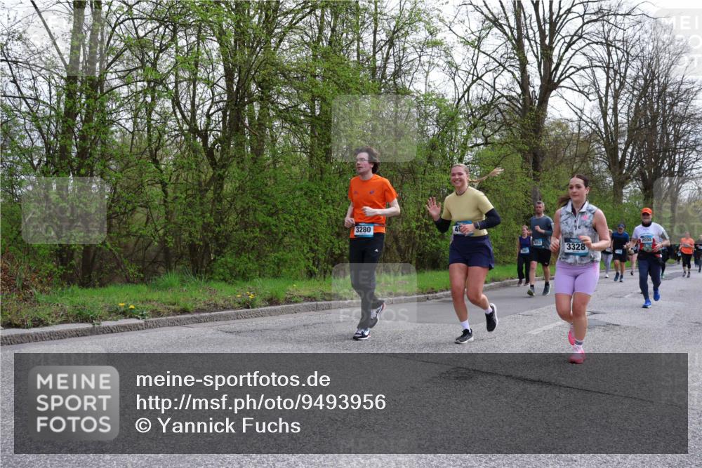 12.04.2026 - 45. Internationalen Wilhelmsburger Insellauf Yannick Fuchs http://msf.ph/oto/9493956 12.04.2026 13:03:12 Laufen 3280, 2062, 2030, 2853, 3328 meine-sportfotos.de