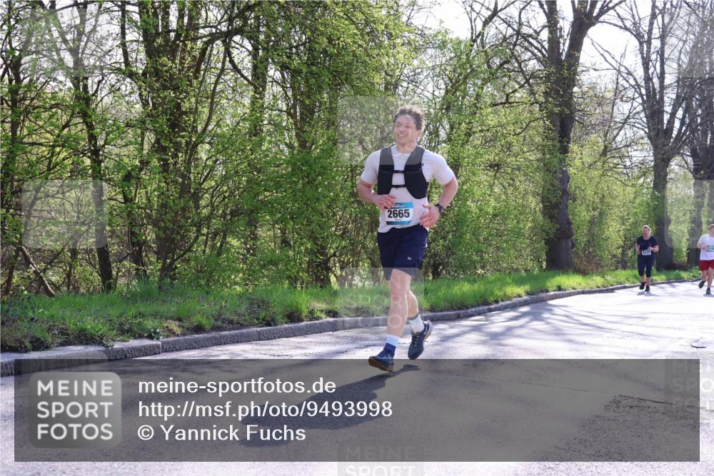 12.04.2026 - 45. Internationalen Wilhelmsburger Insellauf Yannick Fuchs http://msf.ph/oto/9493998 12.04.2026 10:48:08 Laufen 2665 meine-sportfotos.de