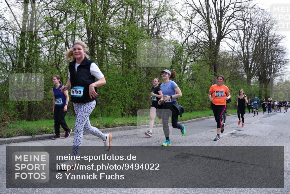 12.04.2026 - 45. Internationalen Wilhelmsburger Insellauf Yannick Fuchs http://msf.ph/oto/9494022 12.04.2026 13:03:19 Laufen 2062, 5755, 66, 2815 meine-sportfotos.de