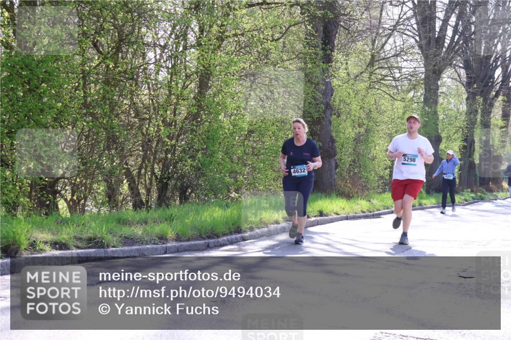 12.04.2026 - 45. Internationalen Wilhelmsburger Insellauf Yannick Fuchs http://msf.ph/oto/9494034 12.04.2026 10:48:12 Laufen 4632, 5298, 4382 meine-sportfotos.de