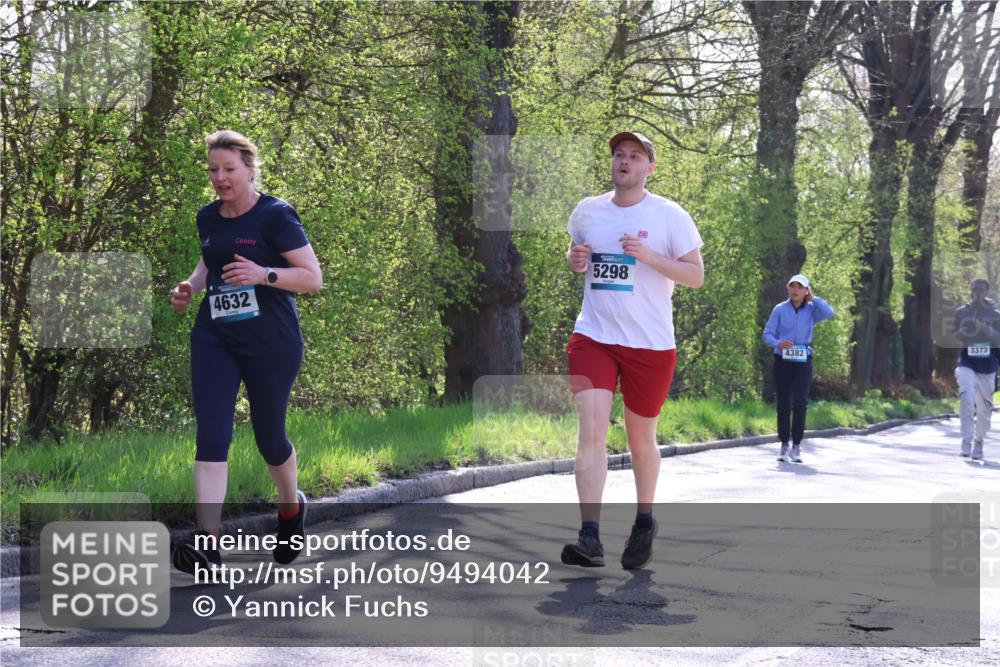 12.04.2026 - 45. Internationalen Wilhelmsburger Insellauf Yannick Fuchs http://msf.ph/oto/9494042 12.04.2026 10:48:13 Laufen 5298, 4632, 4382, 3373 meine-sportfotos.de