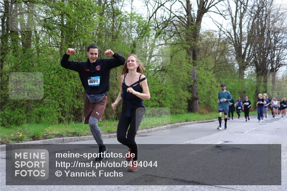 12.04.2026 - 45. Internationalen Wilhelmsburger Insellauf Yannick Fuchs http://msf.ph/oto/9494044 12.04.2026 13:03:21 Laufen 4691 meine-sportfotos.de
