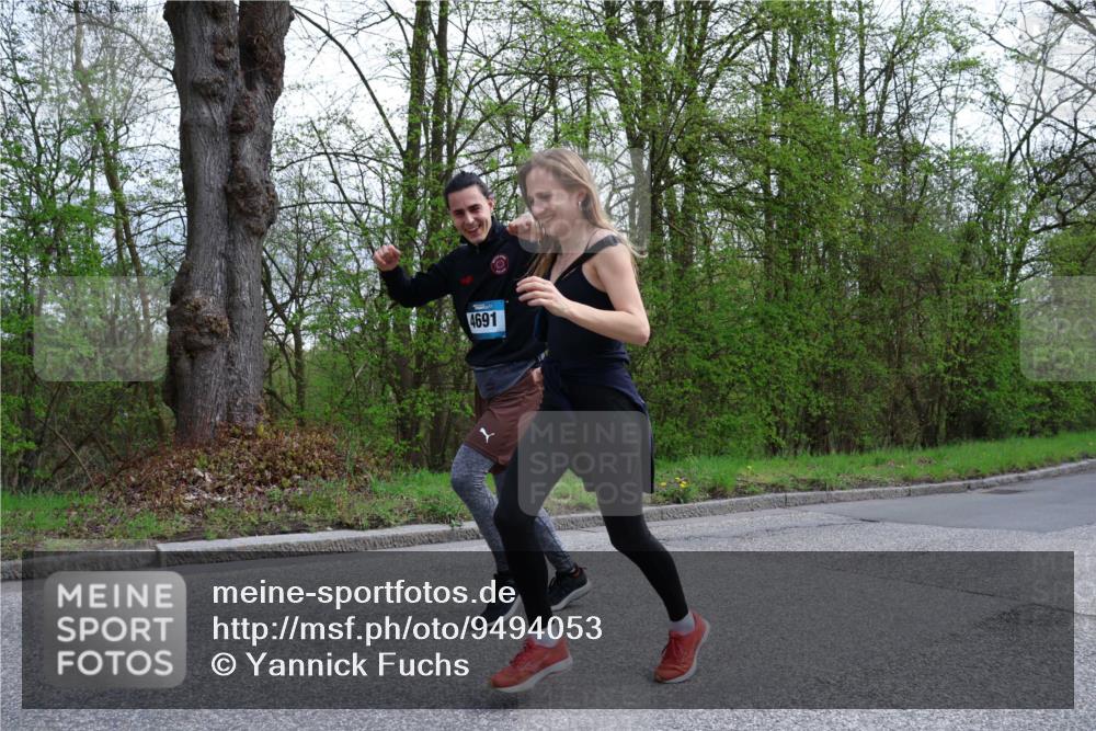 12.04.2026 - 45. Internationalen Wilhelmsburger Insellauf Yannick Fuchs http://msf.ph/oto/9494053 12.04.2026 13:03:22 Laufen 4691 meine-sportfotos.de
